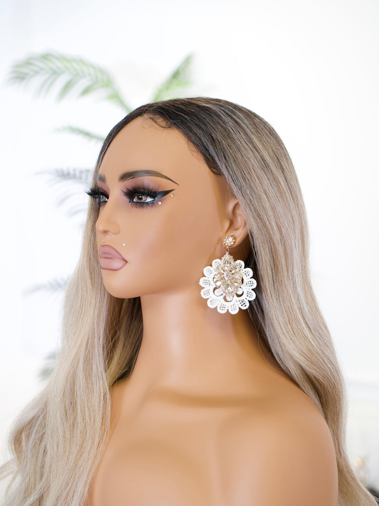 Lace Luxe Radiance Earrings JW291