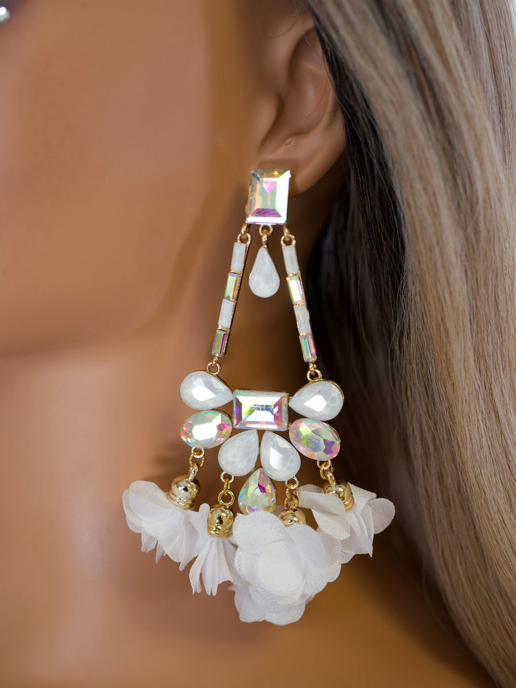 Ivory Blossom Chandelier Earrings JW185