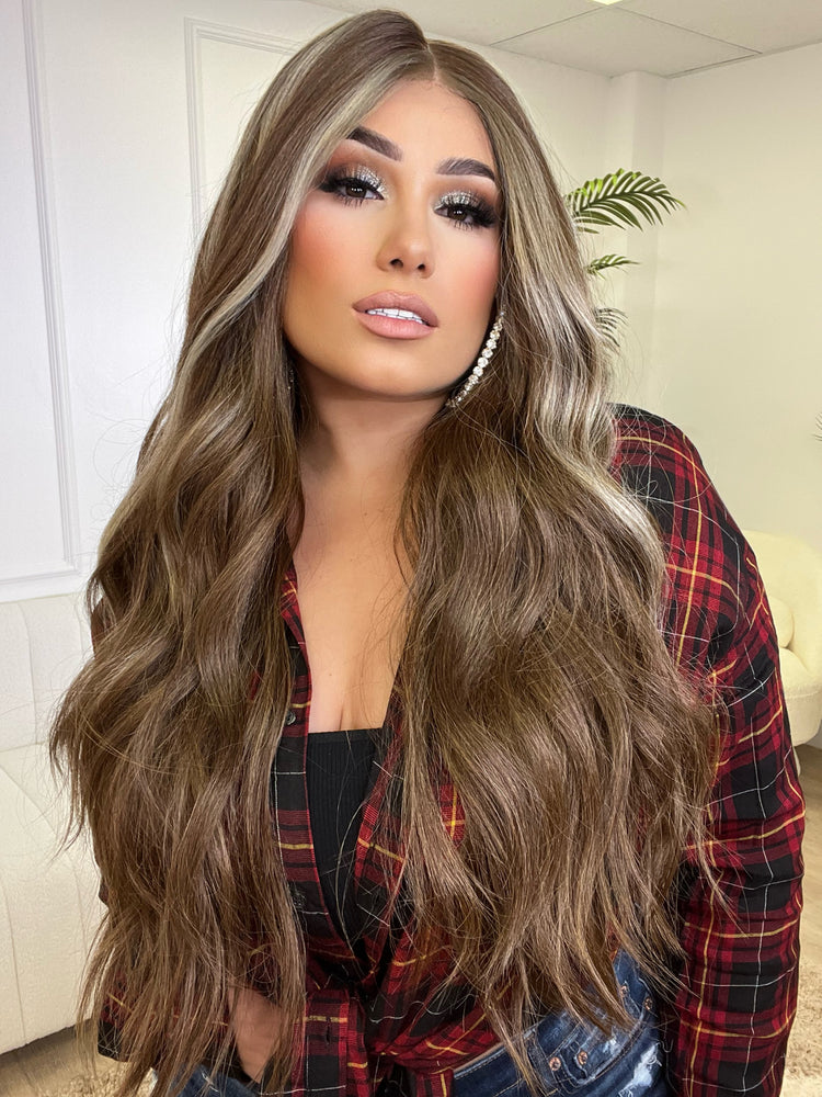 Pradera Lace Front Wig *