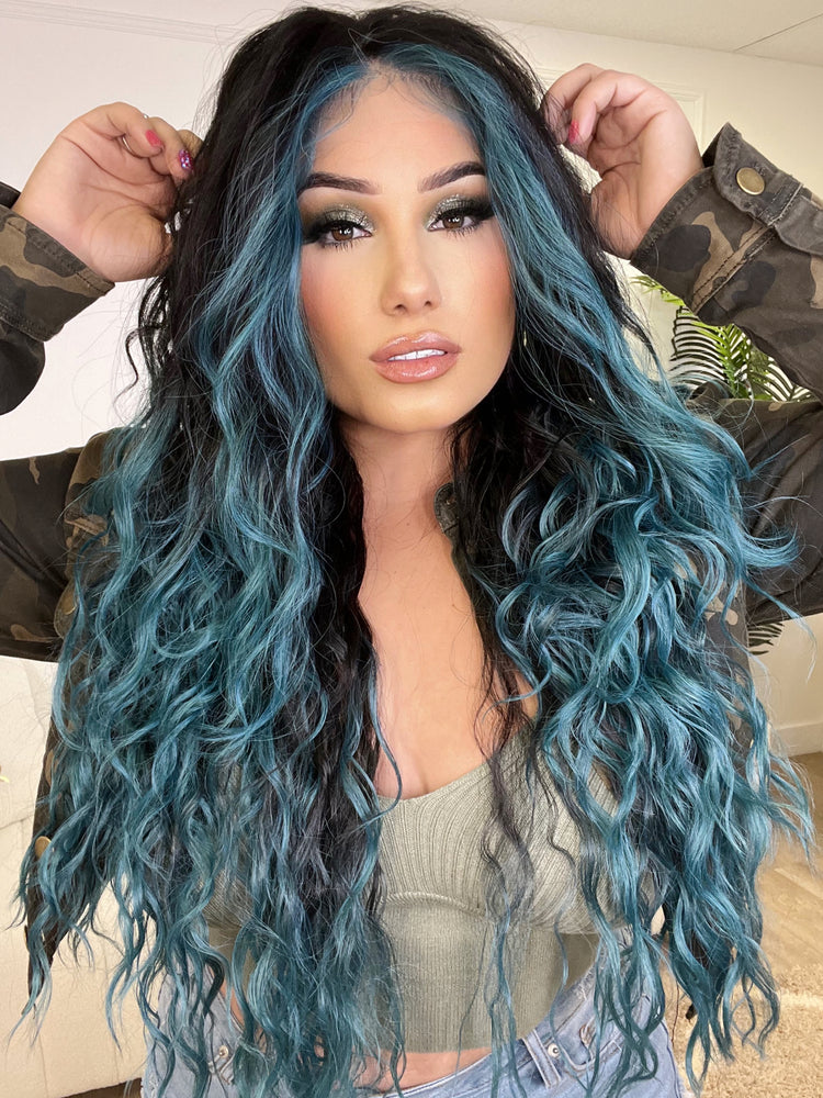 Libertad Lace Front Wig (Free Part) *