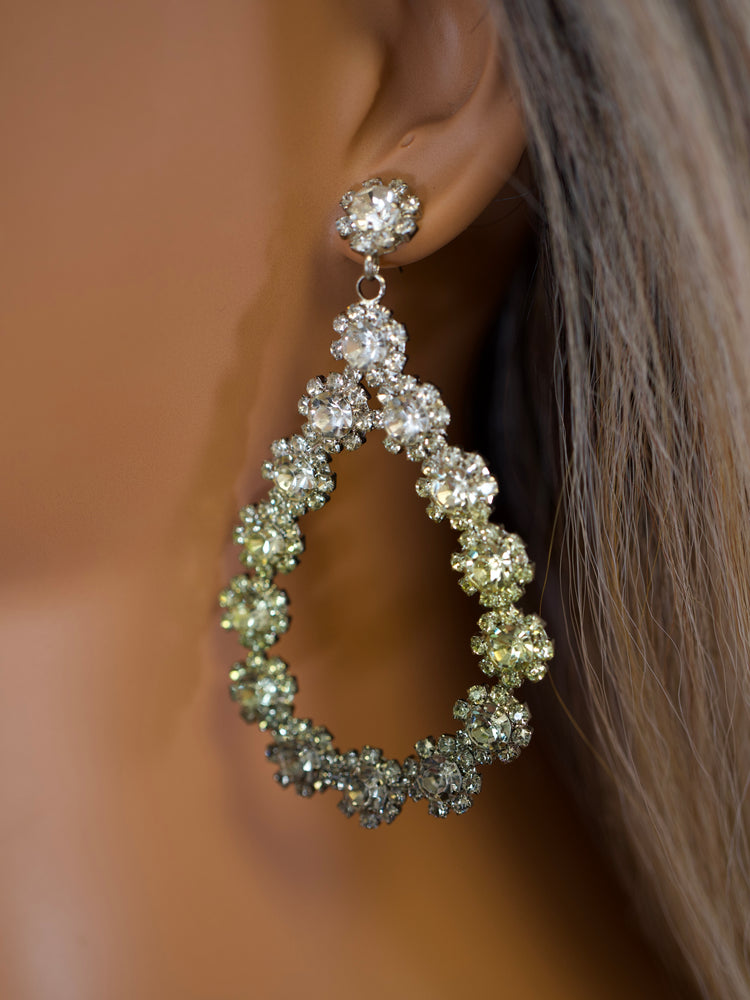 Luxe Crystal Wreath Drop Earrings JW195