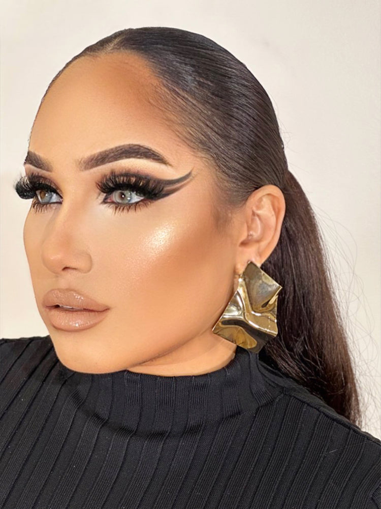 On The Edge Gold Earrings JW21