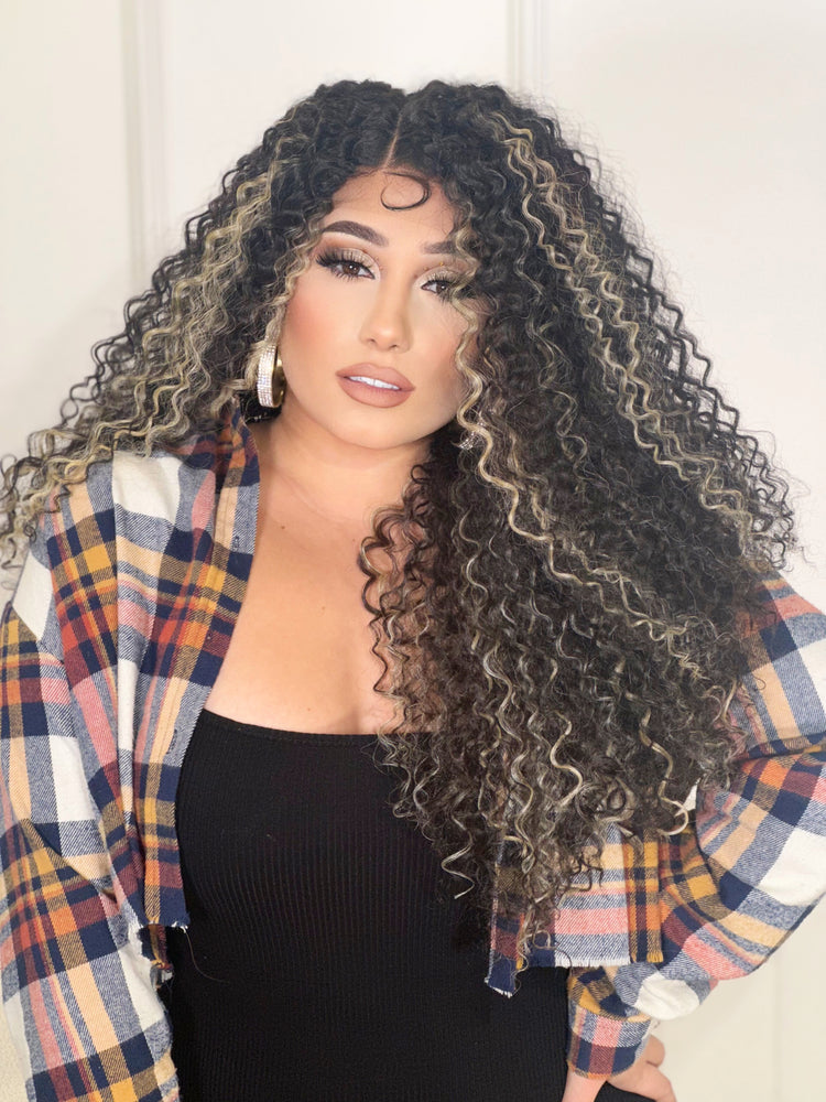 Conquista Lace Front Wig *