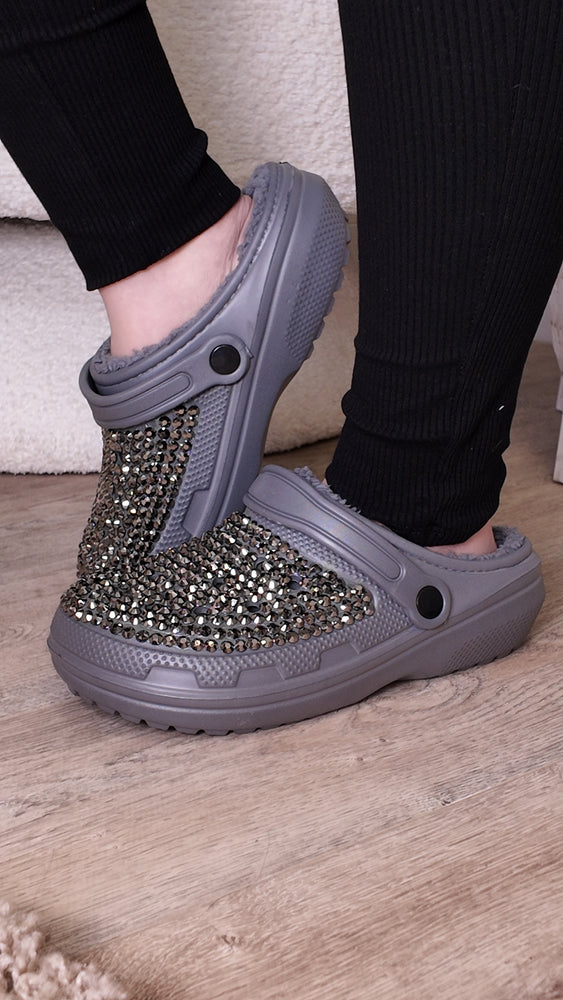 Gray Furry Crystal Shoes SH42