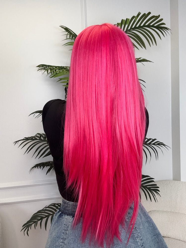 Temora Lace Front Wig