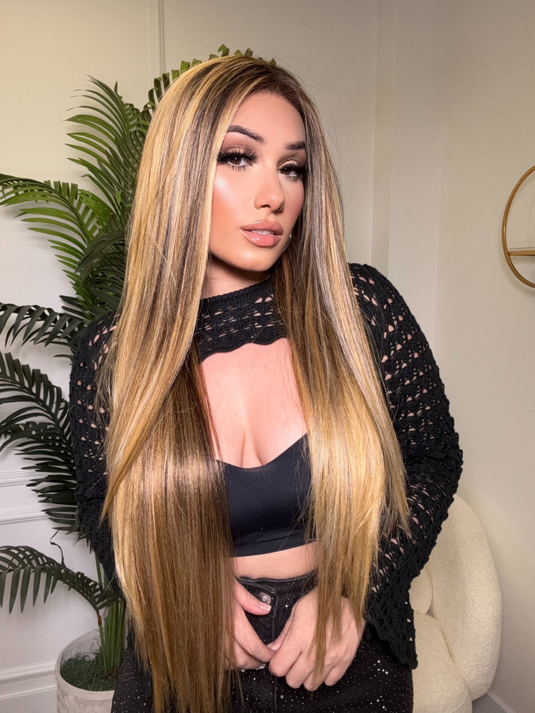 Twin Lace Front Wig (Free Part) *