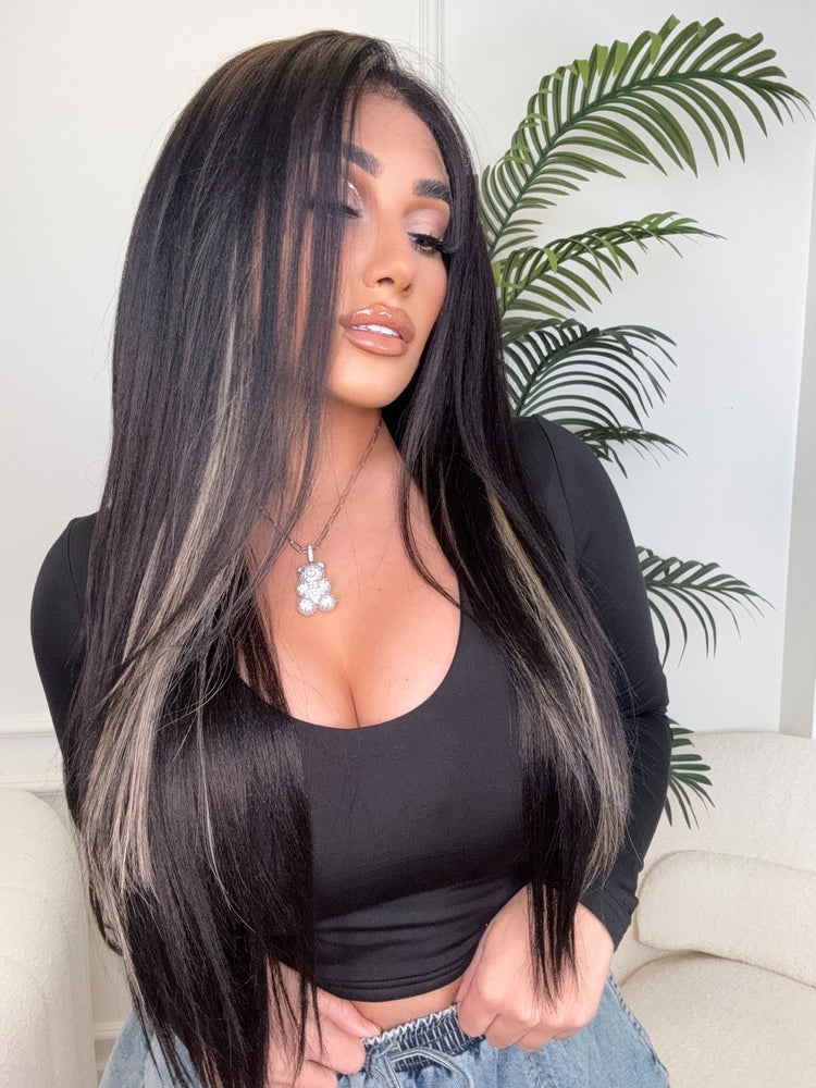 Narvaez Lace Front Wig (Free Part)