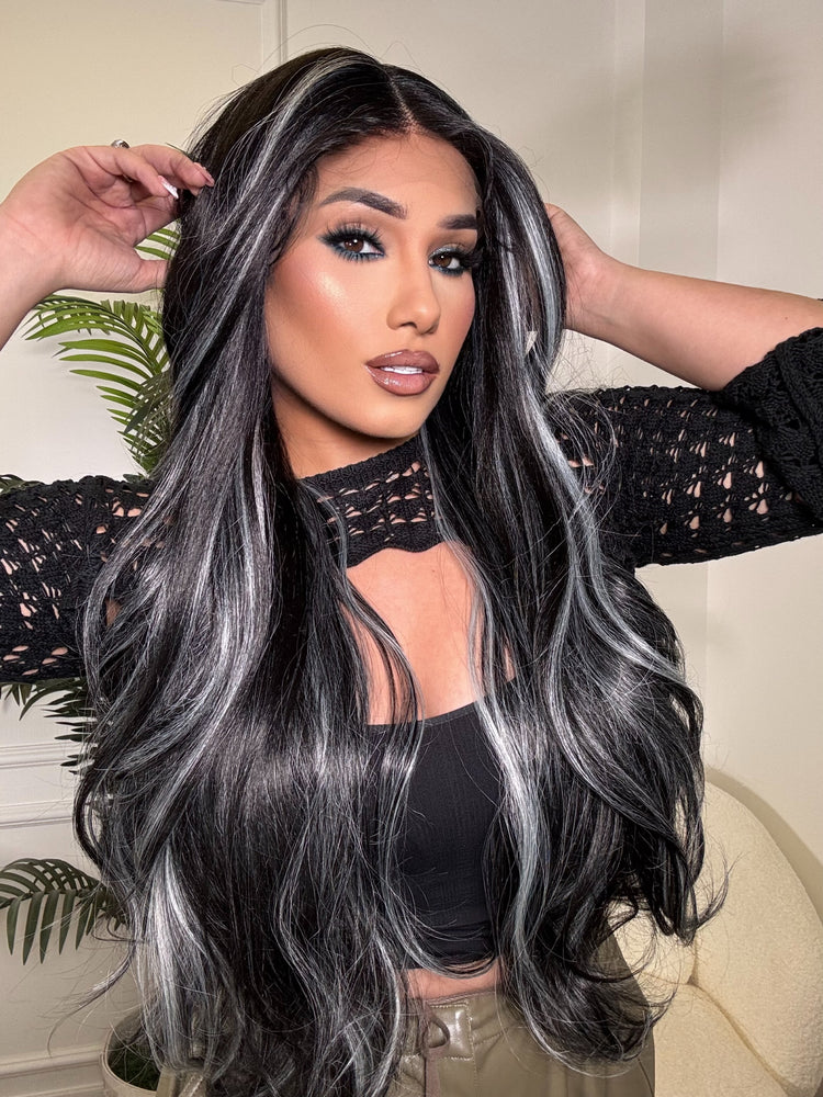 Farnum Lace Front Wig *