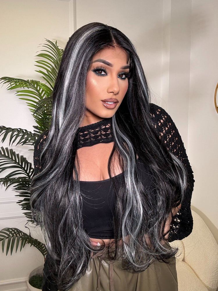 Farnum Lace Front Wig *