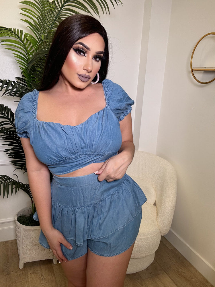 Cheek To Cheek Set CL624