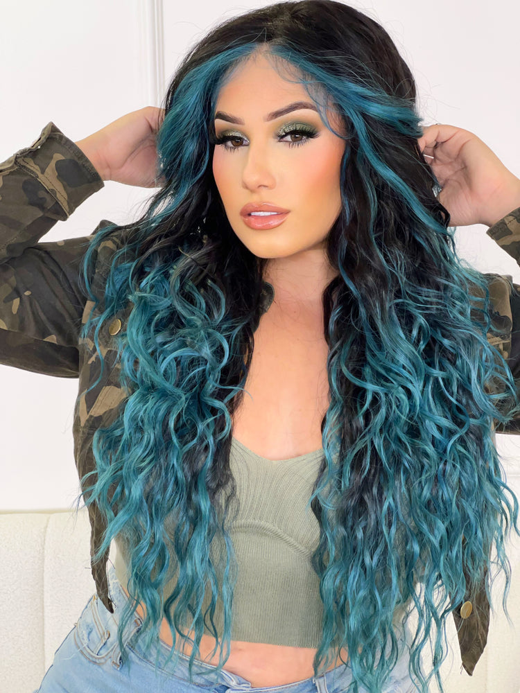 Libertad Lace Front Wig (Free Part) *